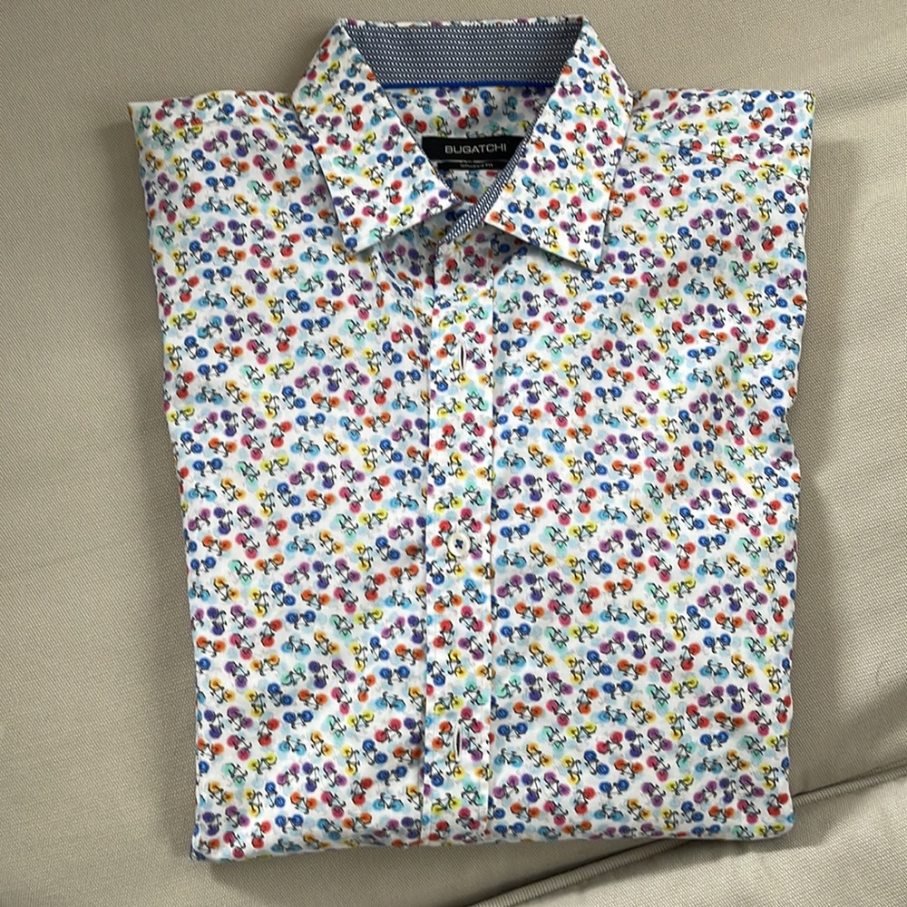 BUGATCHI SHIRT. ⭐️